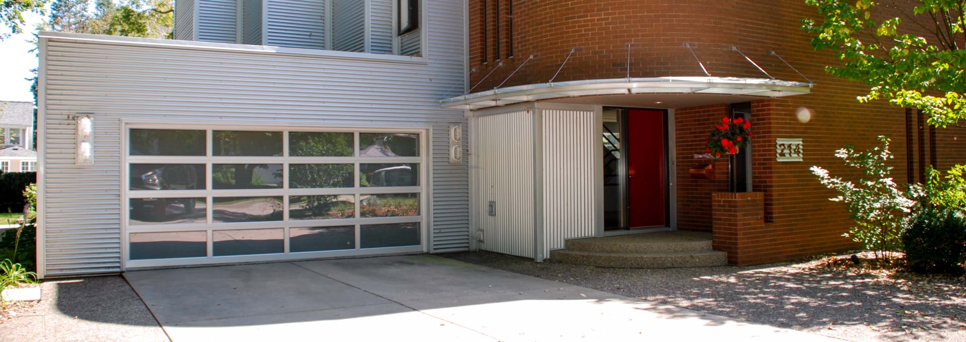 Aluminum/Glass Garage Doors